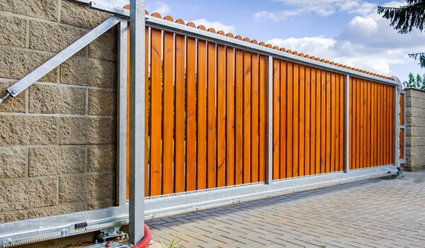 Automatic Cantilever Gate