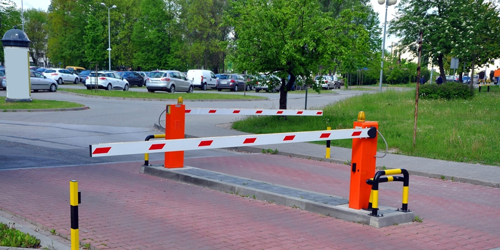 BOOM BARRIER